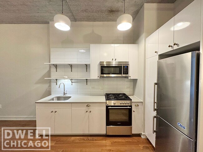 Foto del edificio - 152 W Huron St