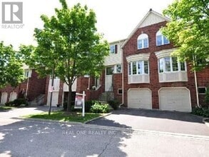 Building Photo - 4605-4605 Donegal Dr