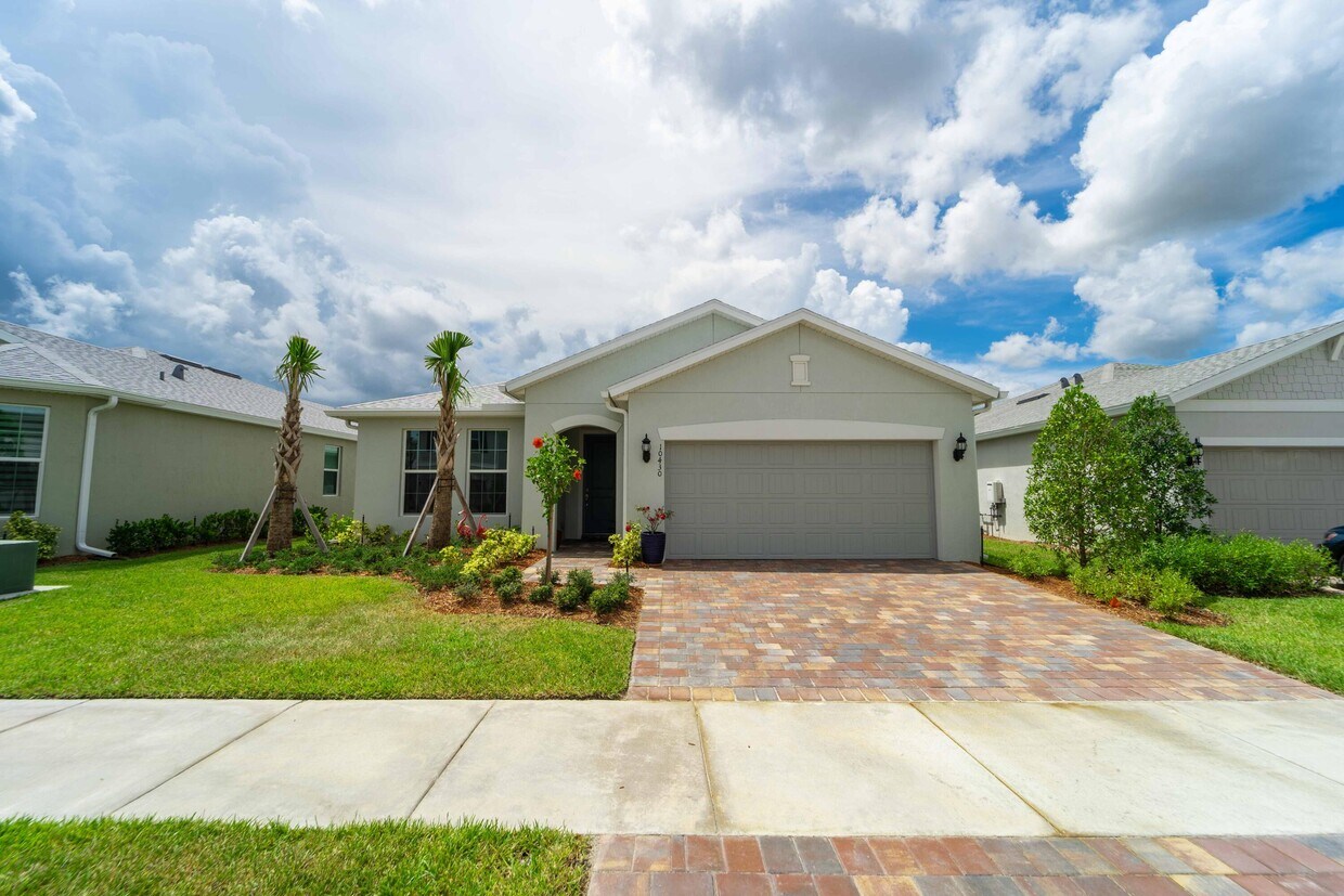 10430 SW Captiva Dr, Port Saint Lucie, FL 34987 House Rental in Port