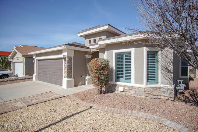 Building Photo - 12873 Cozy Cove Ave