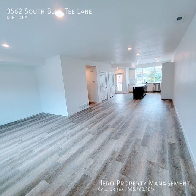 Building Photo - 3562 Blue Tee Ln