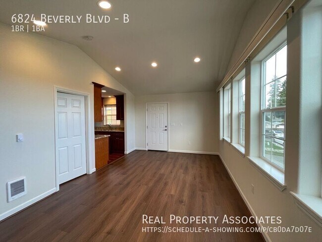 Foto del edificio - 6824 Beverly Blvd