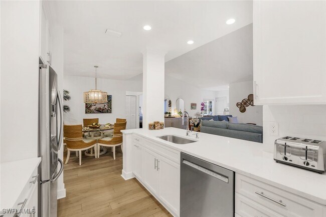 Building Photo - 790 Willowbrook Dr