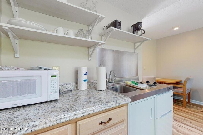 Foto del edificio - 661 Harrison Ferry Rd