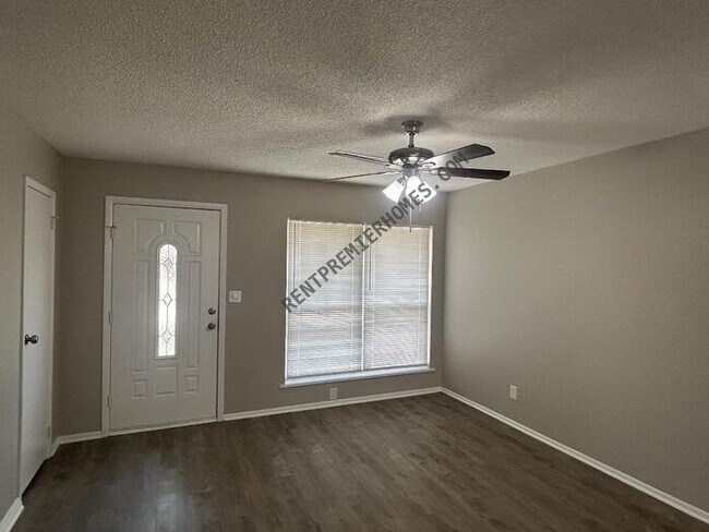 Building Photo - 4703 S 94th E Ave