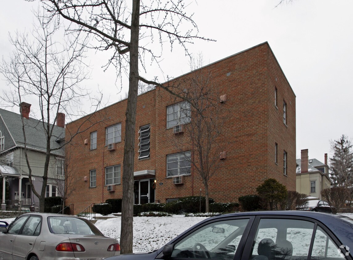 Building Photo - 344 Shiloh St