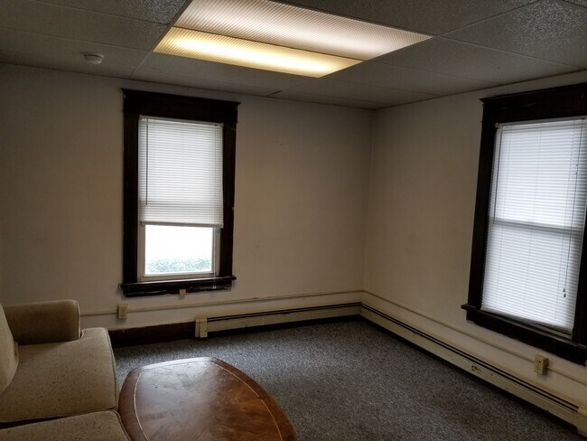 Foto del edificio - 55 Jones Ave