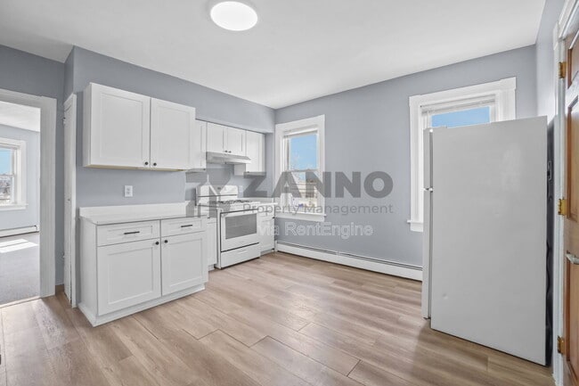 Foto del edificio - 108 Woodward Ave