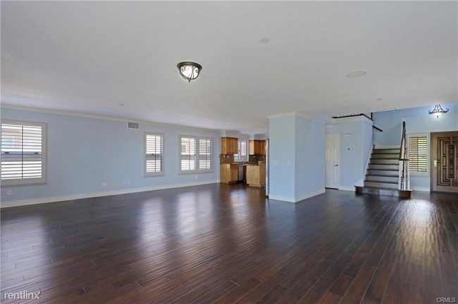 Building Photo - 4 br, 2.5 bath House - 33 Santa Lucia