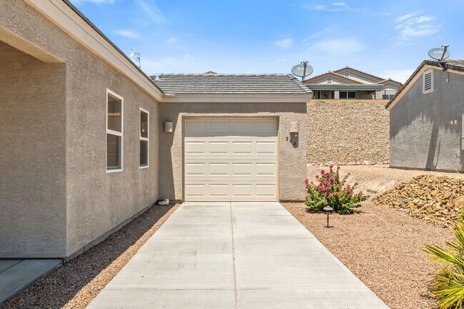 Foto del edificio - Charming 2-Bed, 2-Bath Home in Fox Creek SHORT OR LONG TERM AVAILABLE