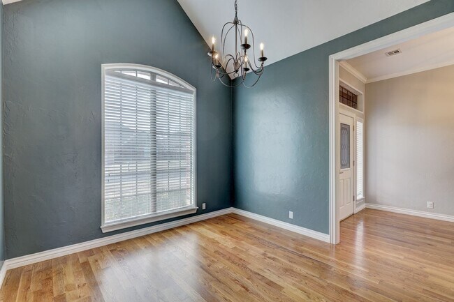 Foto del edificio - 4 Bedroom South Edmond Home For Rent