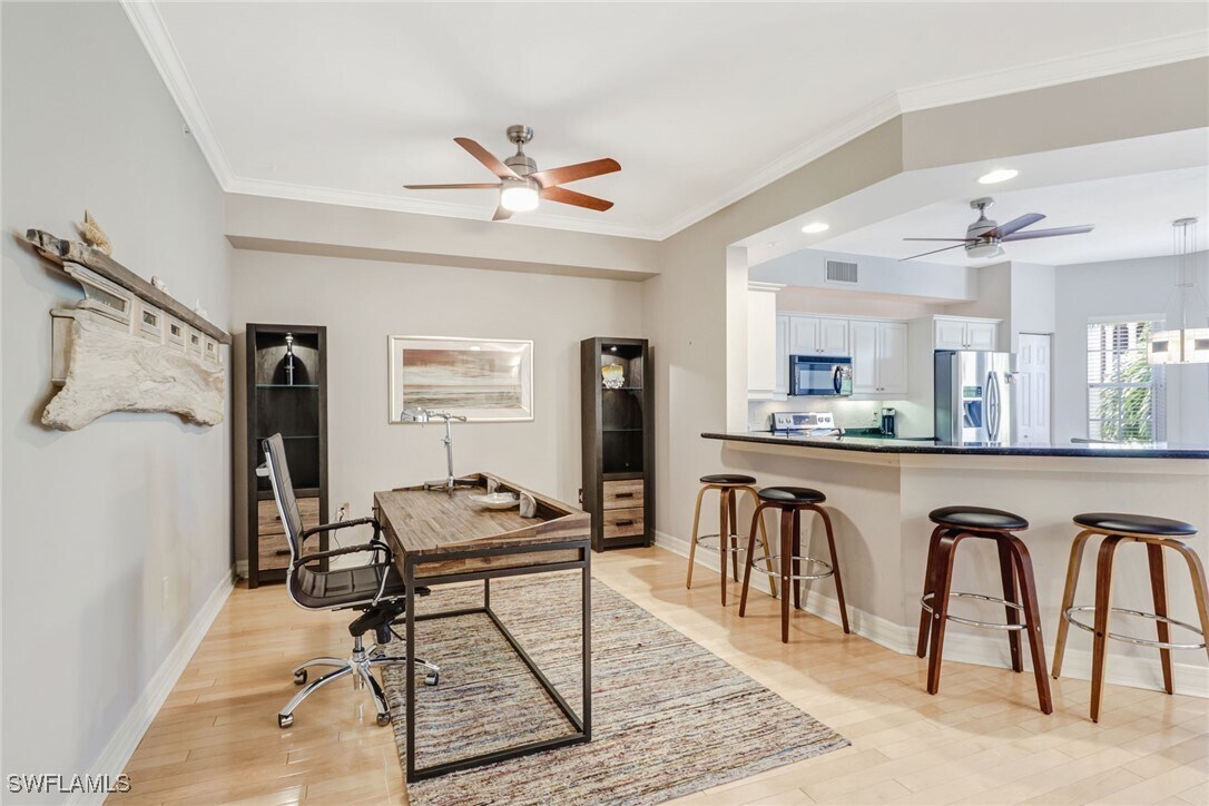Primary Photo - 401 Bayfront Pl