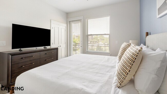 Foto del edificio - 4001 Ross Ave