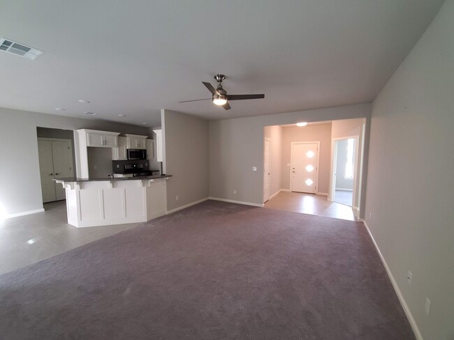 Foto del edificio - (4) Bedroom in NW Norman Avail Early Feb! ...