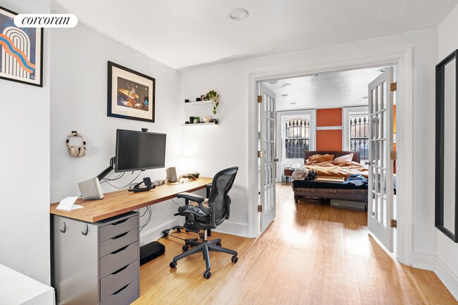 Foto del edificio - 278 Lafayette Ave