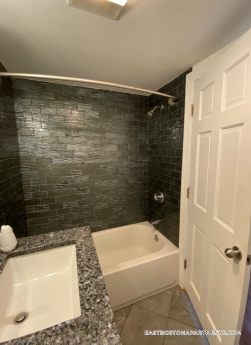 Foto del edificio - 349 Sumner St