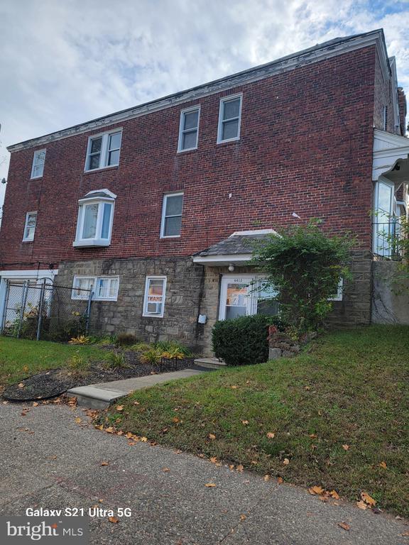 Foto del edificio - 1342 Barringer St