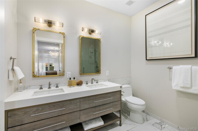 Building Photo - 990 Corporate Dr