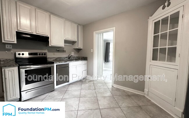 Foto del edificio - 3544 Marion Ave