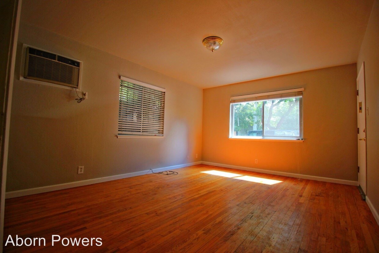 2208 25th St, Sacramento, CA 95818 Condo for Rent in Sacramento, CA