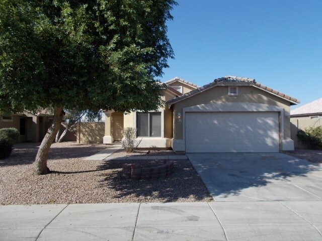 Building Photo - 7024 W Rose Ln