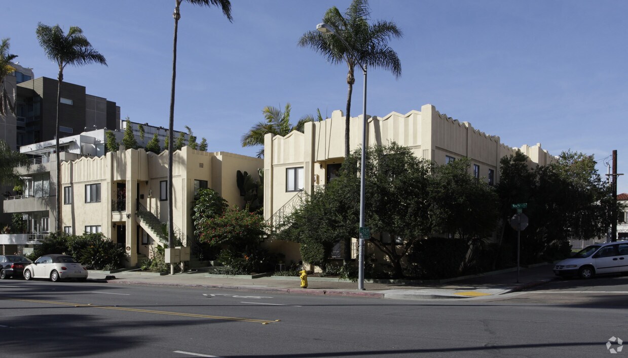 Foto del edificio - 525 Nutmeg St