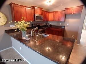 Foto del edificio - 4942 E Silverbell Rd