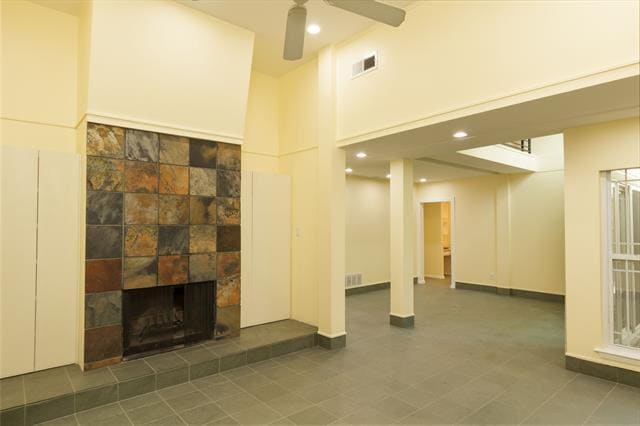 Building Photo - 2135 Kessler Ct