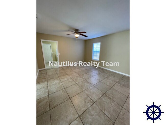 Foto del edificio - 1164 Mulberry Ave.