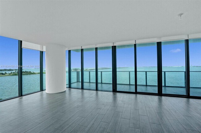 Foto del edificio - 3131 NE 7th Ave