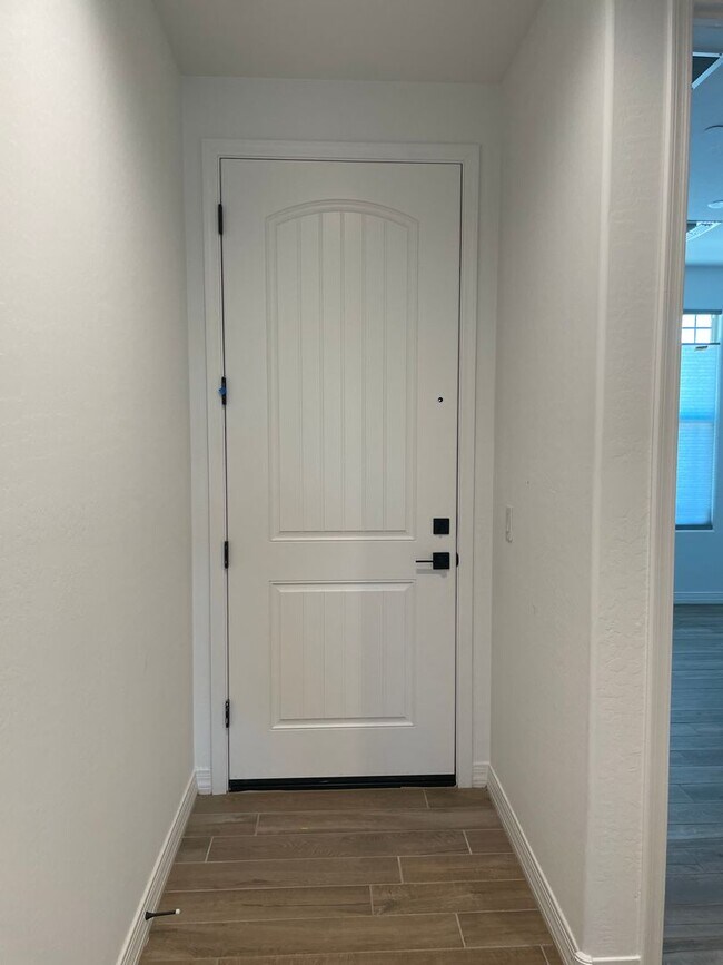 Building Photo - 13419 W Crimson Ter