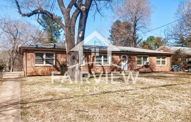 Front of Home - 150 Loch Ln