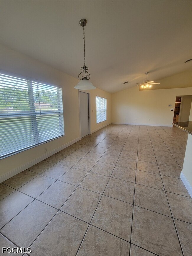 Building Photo - 8071 Liriope Loop