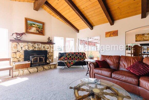 Foto del edificio - 9865 Rolling Meadows Ln