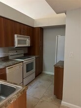 Building Photo - 1365 Crystal Way