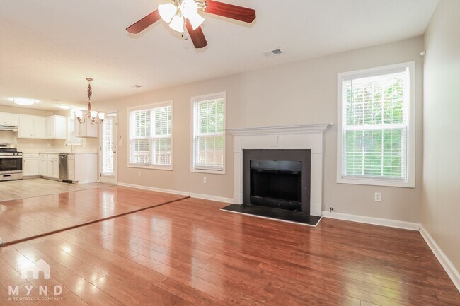 Foto del edificio - 279 Bainbridge Cir