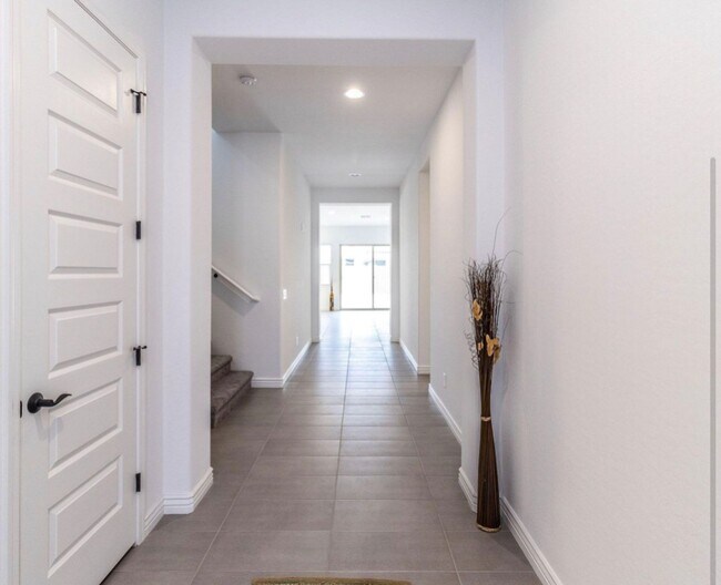 Building Photo - 21063 E MAYBERRY RD