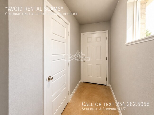 Foto del edificio - 1460 Dryden Ave