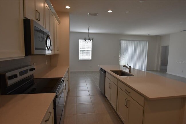 Building Photo - 5850 Ali Grace Dr