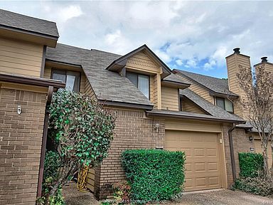 Primary Photo - 5646 S Lakeshore Dr