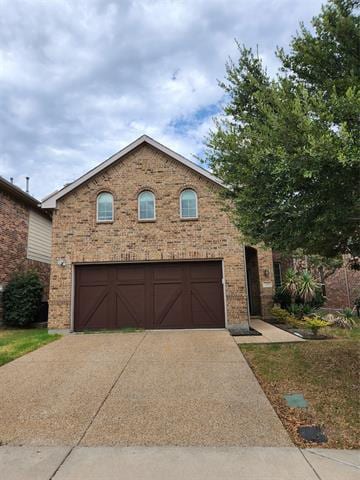 Primary Photo - 305 Eastland Dr
