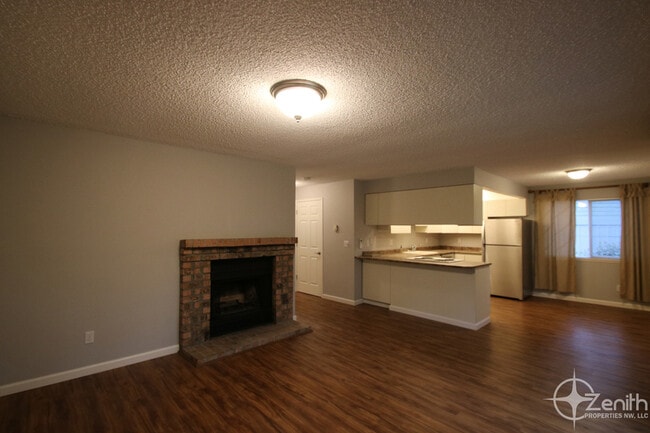 Building Photo - 13114 NW 8th Way