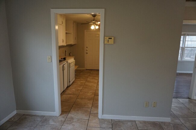 Building Photo - 4109 31st St