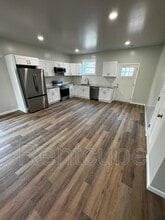 Building Photo - 3860 Peru Rd