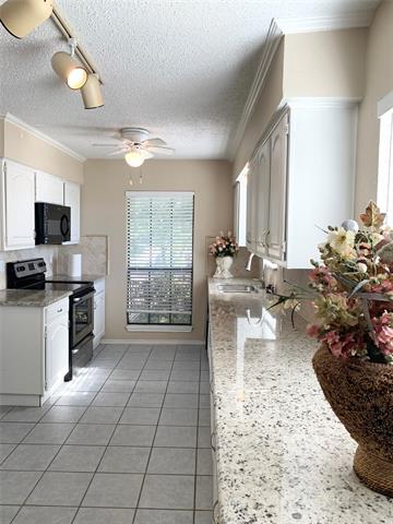 Foto del edificio - 1816 Post Oak Ln