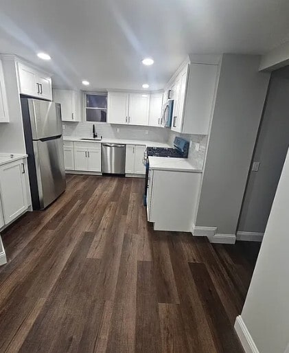 Building Photo - Bedford Cottage