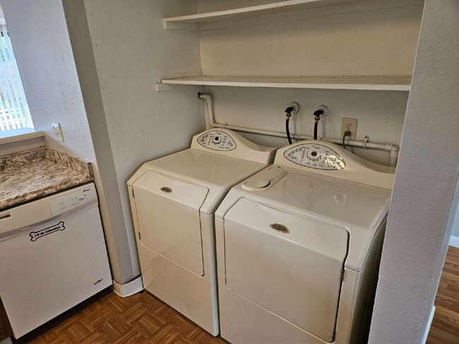 Photo - Spacious 3 Bedroom End Unit Townhome Close To Everything!