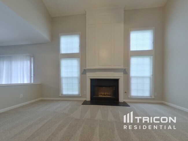 Foto del edificio - 2021 Maple Ridge Dr NW