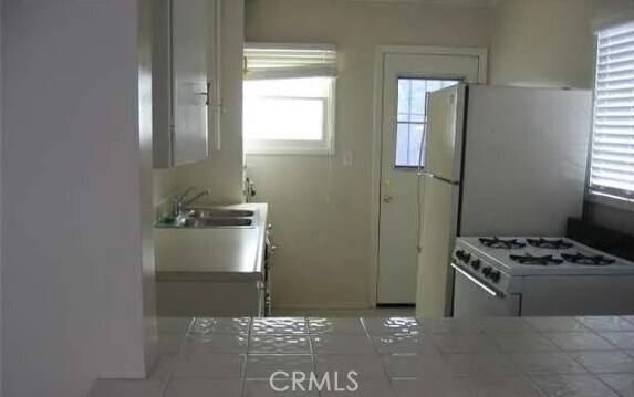 Foto del edificio - 522 Clubhouse Ave