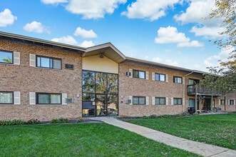 Building Photo - 7413 Brookdale Dr